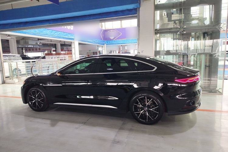 Used BYD Han 2025 DM-i 125KM Prestige Model
