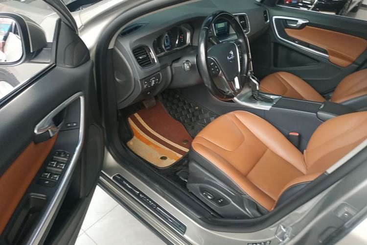 Used Volvo S60 2016 S60L T4 Zhiyuan Edition