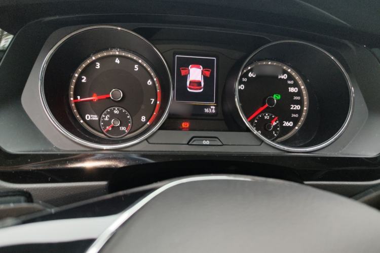 Used Volkswagen Tiguan L 2017 330TSI Automatic Two-Wheel Drive Flagship Edition