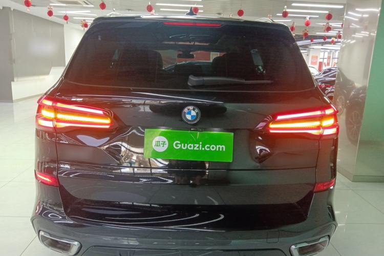 Used BMW X5 2022 Restyled xDrive 30Li Luxury Version M Sport Package
