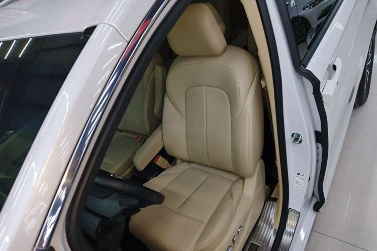 Used Buick GL8 2023 ES Lu Zun Deluxe Model