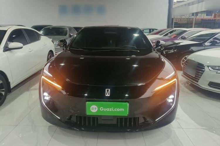 Used  12 2024 700 Three-Laser Rear-Wheel Drive Luxury Edition