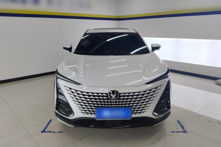 Used Changan UNI-T 2023 2nd Generation 1.5T Luxury Version
