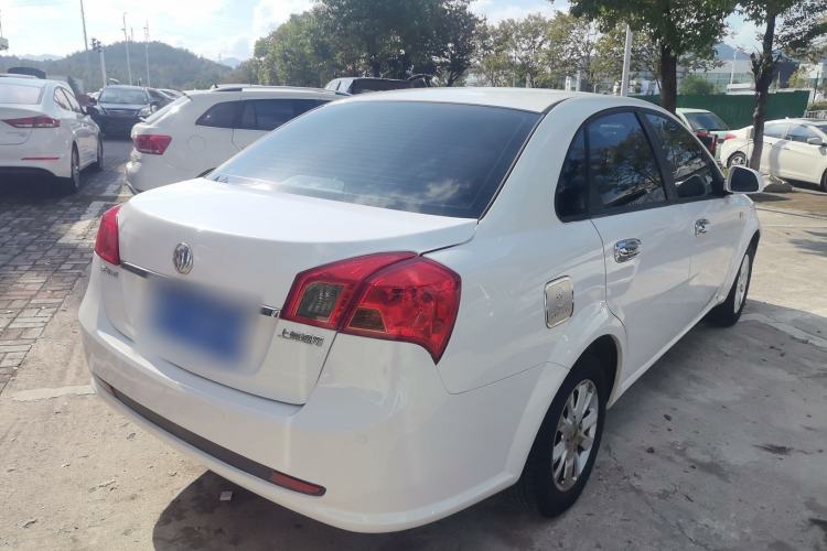 Used Buick Excelle 2015 1.5L Automatic Classic Model
