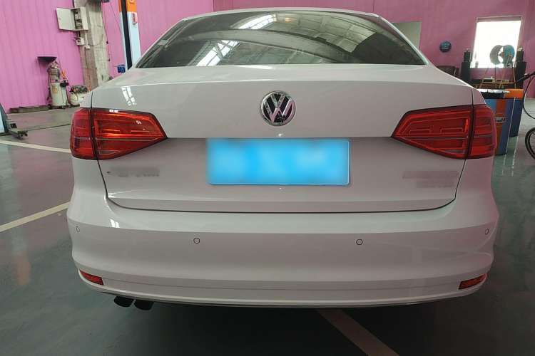 Used Volkswagen Sagitar 2016 230TSI 25th Anniversary Edition