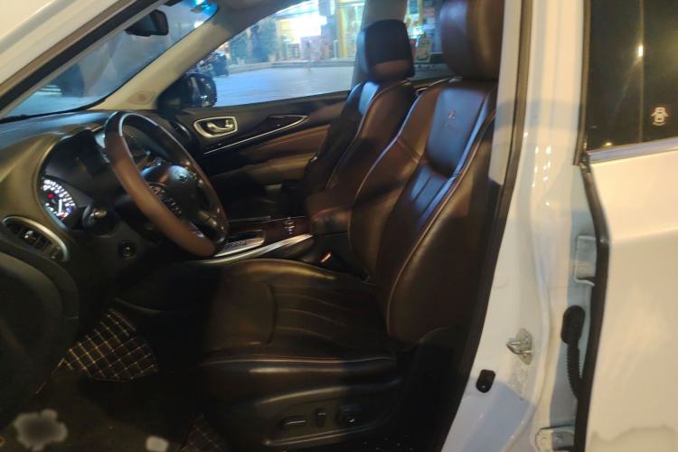 Used Infiniti QX60 2014 3.5L Four-Wheel Drive All-Terrain Version