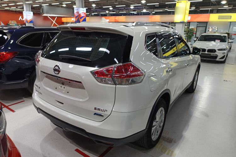 Used Nissan X-Trail 2014 2.5L CVT Luxury Edition 4WD