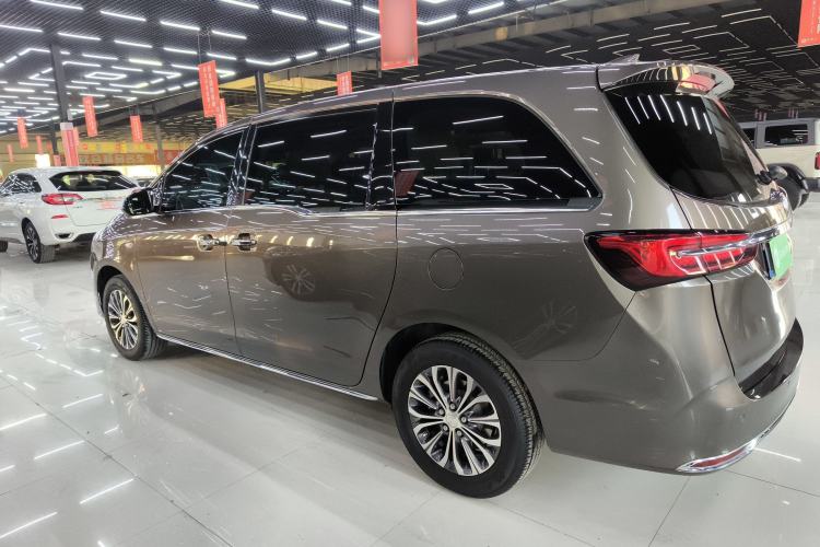 Used Buick GL8 2023 Land Executive Class 652T Luxury Model
