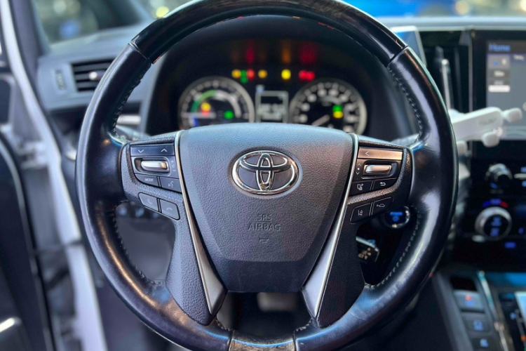 Used Toyota Vellfire 2020 Dual-Engine 2.5L HV Prestige Edition
