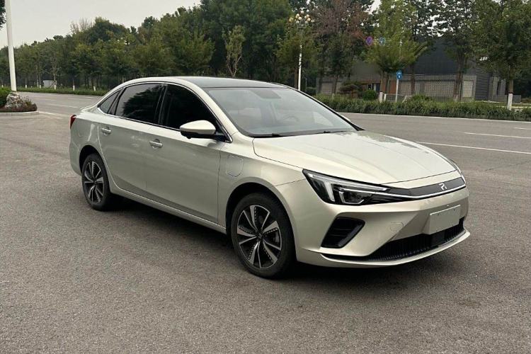 Used  ER6 2020 620 km Smart Edition
