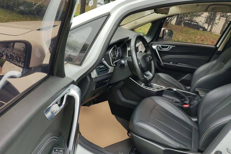 Used Geely Auto Vision X3 2019 Upgraded Model 1.5L CVT Elite Version