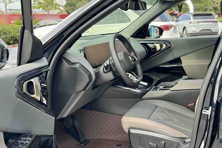 Used BMW X3 2025 xDrive30L Leading Model M Sport Package