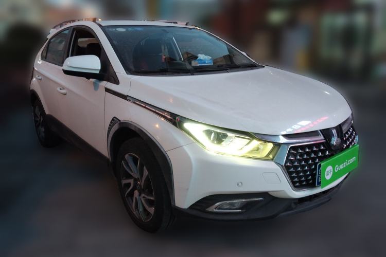 Used Luxgen U5 SUV 2017 1.6L CVT Jazz Edition
