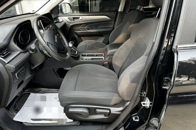 Used Haval M6 2023 PLUS 1.5T DCT Elite Smart Connectivity Model
