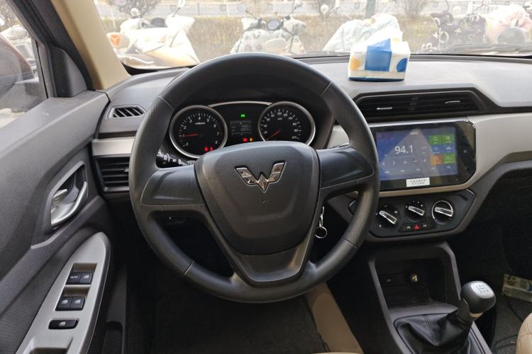 Used Wuling Hongguang 2018 1.5L S Comfort Model L2B