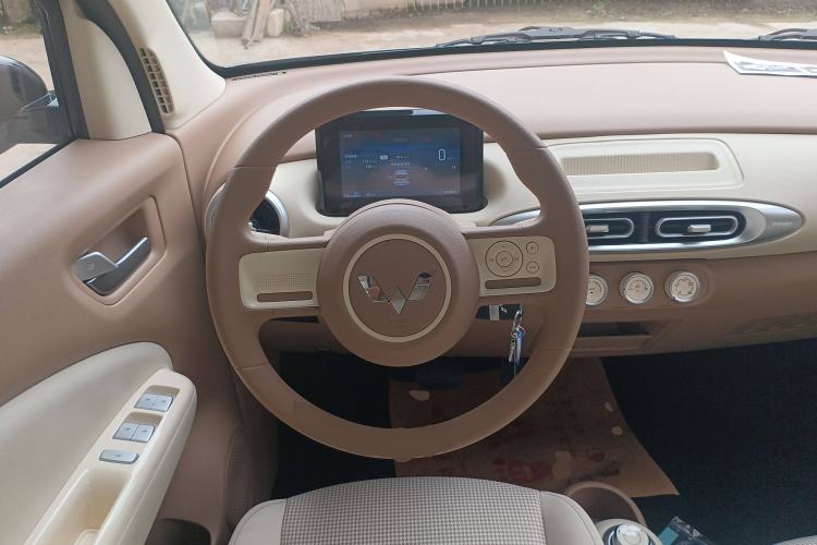 Used Wuling Hongguang MINIEV 2025 Four-Door Version Advanced Edition