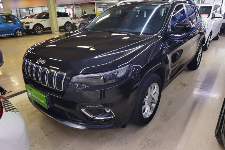 Used Jeep Cherokee 2019 2.0T Two-Wheel Drive Smart Enjoyment Version China VI