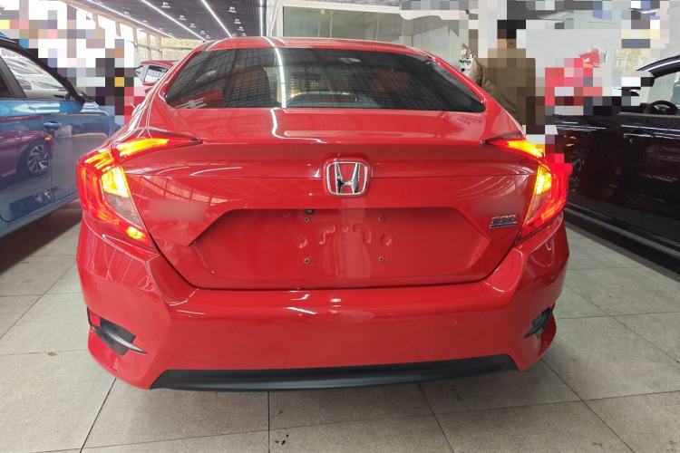 Used Honda Civic 2016 220TURBO CVT Luxury Edition
