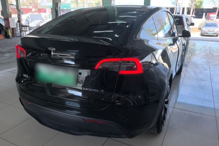 Used Tesla Model Y 2021 Standard Range Rear-Wheel Drive Version
