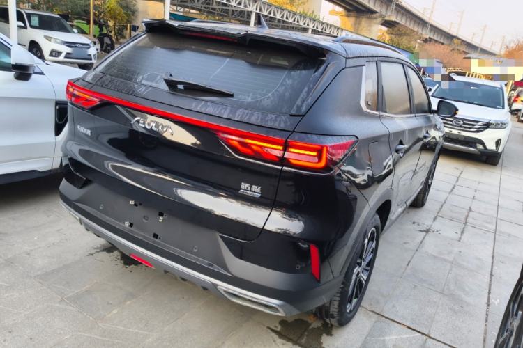 Used Dongfeng Aeolus Huge 2022 Mach Dual-Motor 1.5T MHD Dare-to-Dream Edition