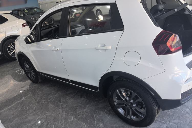 Used Geely Auto Vision X3 2020 1.5L Manual Elite Edition
