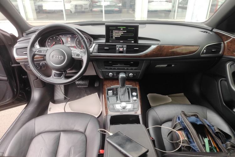 Used Audi A6L 2018 30th Anniversary Edition 45 TFSI quattro Sport model
