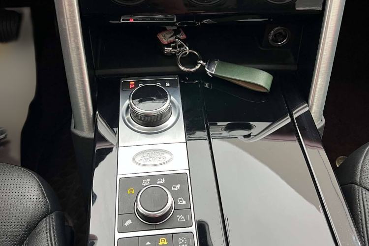 Used Land Rover Discovery 2017 3.0 SC V6 HSE
