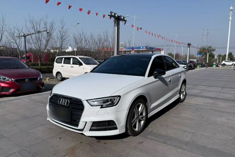 Used Audi A3 2018 30th Anniversary Edition Limousine 35 TFSI Fashion Model
