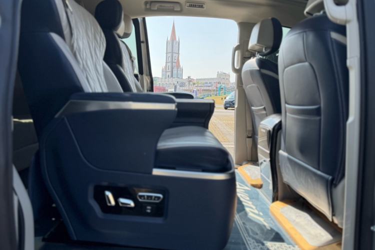 Used Buick GL8 2020 ES Land Cruiser 653T Comfort Edition
