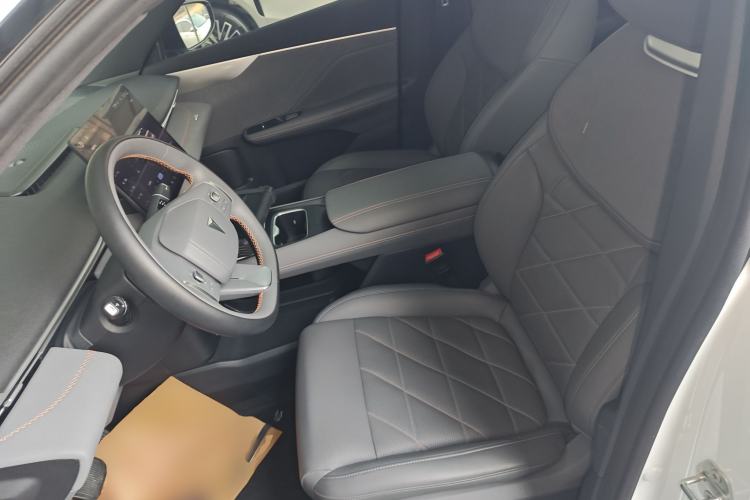 Used  S05 2024 510 Plus Pure Electric Version
