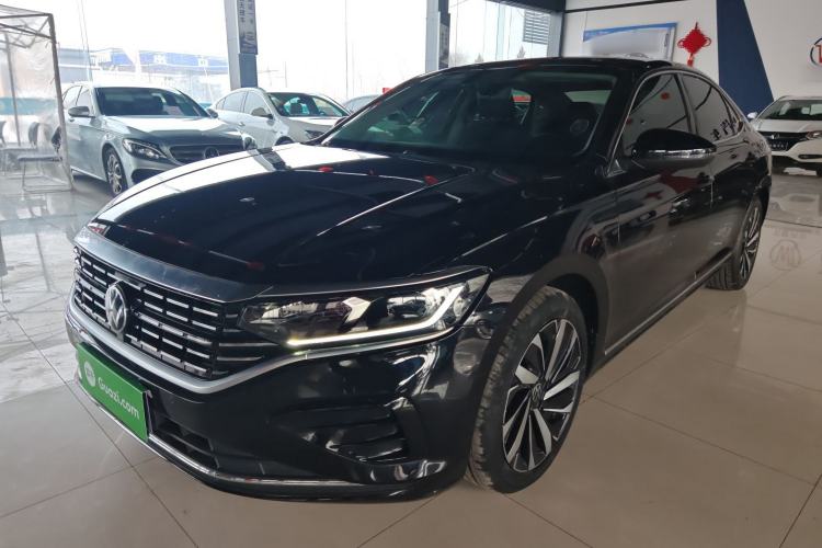 Used Volkswagen Passat 2022 330TSI Elite Edition Custom Version