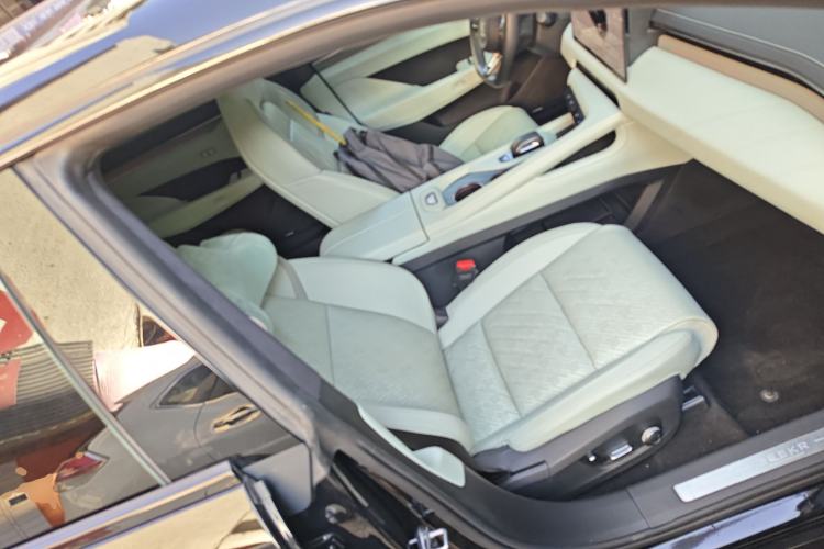 Used Zeekr 001 2024 ME Edition 100 kWh All-Wheel Drive
