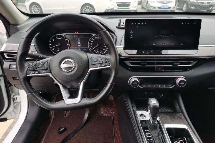 Used Nissan Teana 2022 2.0L XL-TLS Enjoyment Edition
