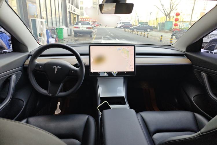 Used Tesla Model 3 2019 Long-Range All-Wheel-Drive Version
