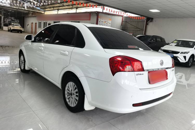 Used Buick Excelle 2015 1.5L Automatic Classic Model
