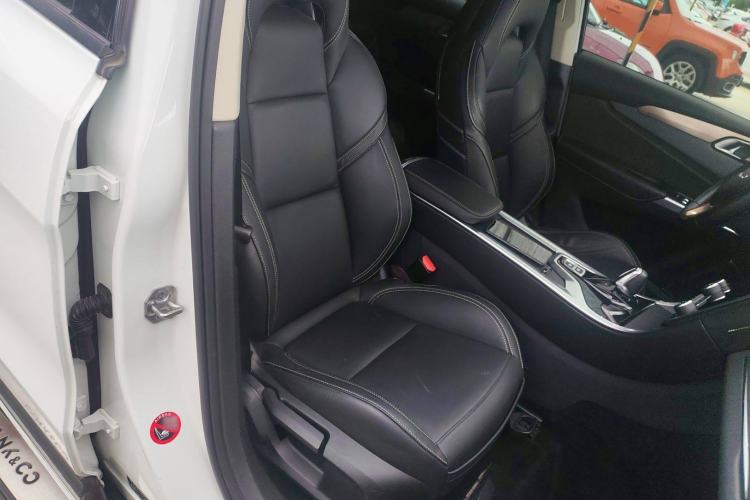 Used Lynk & Co 01 2018 2.0T Two-Wheel-Drive + Version
