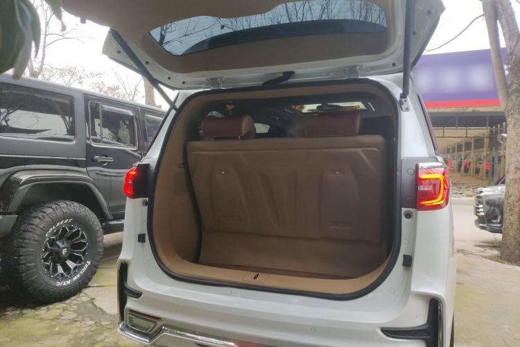 Used Buick GL8 2021 ES Land Cruiser 653T Luxury Edition
