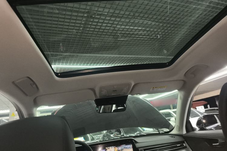 Used Hongqi HS5 2023 2.0T Qixiang Pro Edition
