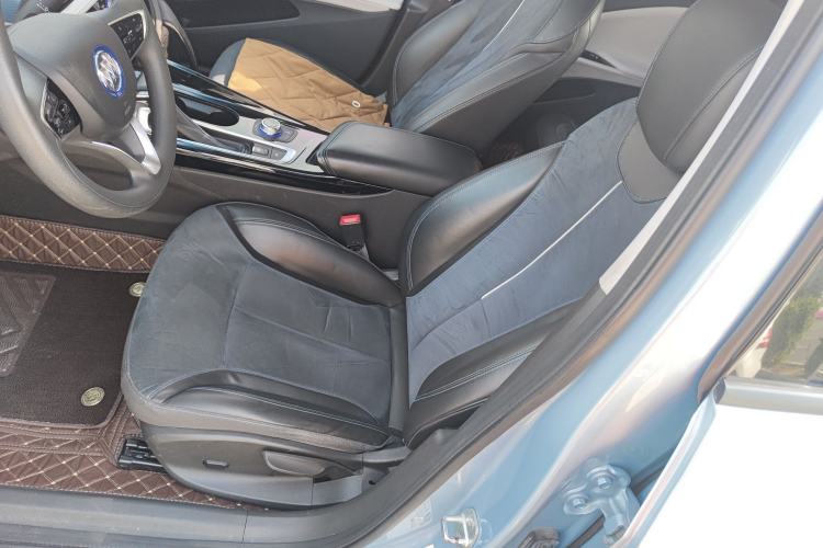 Used Buick Velite 6 2019 Connected Fashion Model
