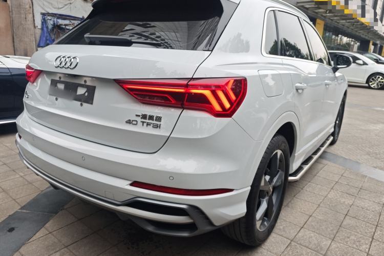 Used Audi Q3 2019 40 TFSI Fashion Dynamic Model
