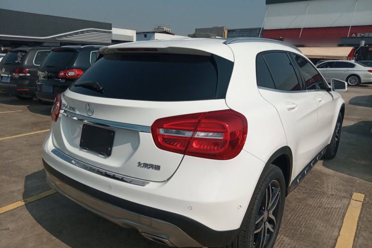 Used Mercedes-Benz GLA 2015 GLA 200 Fashion Model
