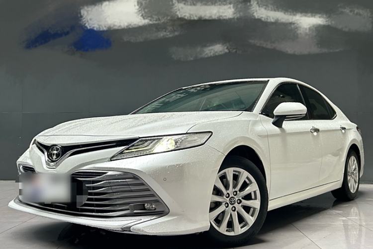 Used Toyota Camry 2019 Revised Version 2.0G Luxury Edition
