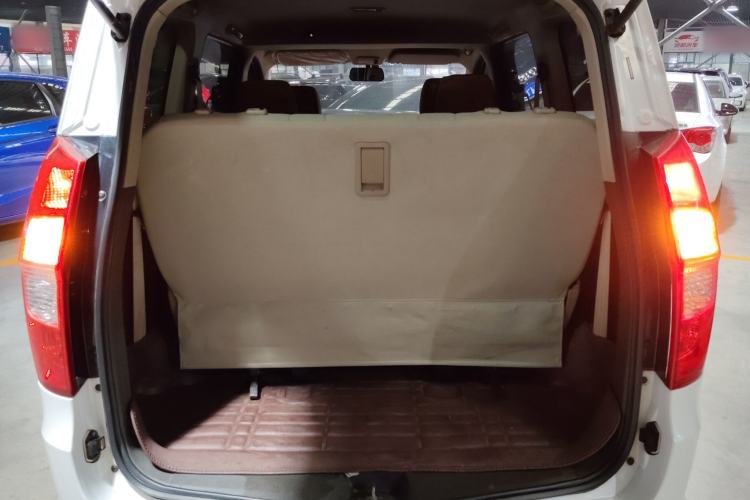 Used Wuling Hongguang 2014 1.5L S Standard Version
