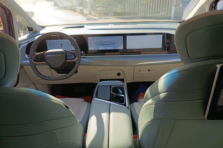 Used SAIC MAXUS G90 2023 2.0T Interstellar Six-Seater Version