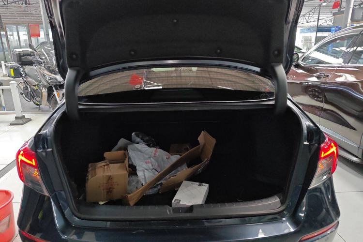 Used Honda Civic 2023 2.0L eHEV Sharp Edition
