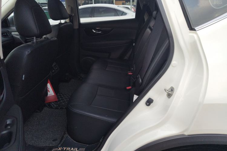 Used Nissan X-Trail 2019 2.0L CVT Smart Connect Comfort Edition 2WD