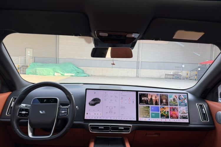 Used Li Auto L8 2023 Pro Model
