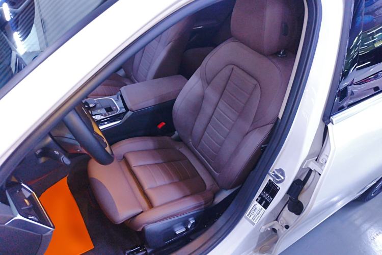 Used BMW 3 Series 2021 Second Facelift 320Li M Sport Package
