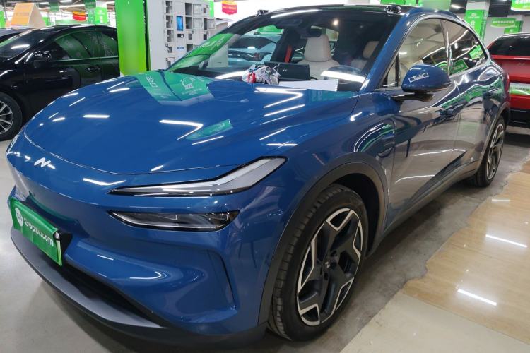 Used ONVO L60 2024 60 kWh Rear-Drive Version