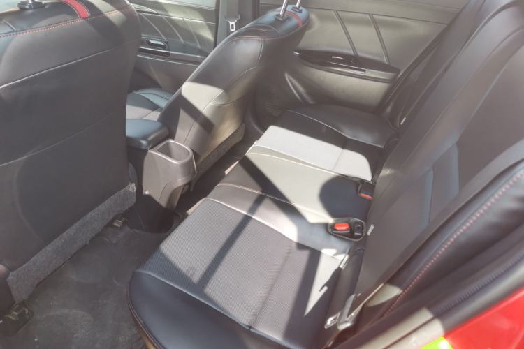 Used Toyota YARiS L 2021 X-Trail 1.5L CVT Luxury Edition
